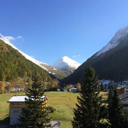 Hotel Adler 2*
