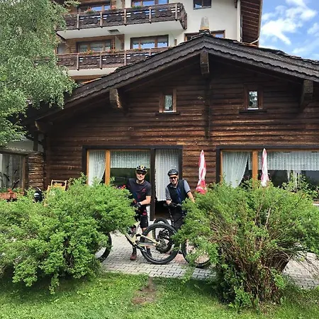 Hotel Adler 2*