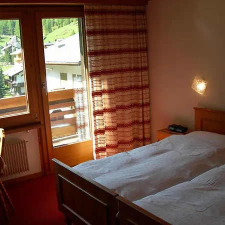 Hotel Adler Saas-Grund
